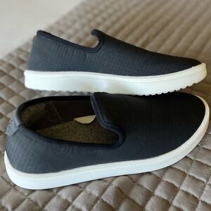 Allbirds Wool Lounger slip on women’s size 9 Black